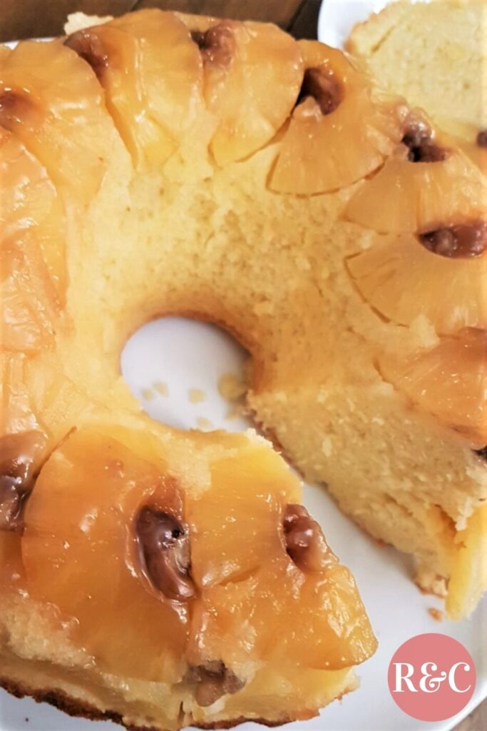Upside down Pineapple cake made from scratch, easy pineapple Bundt cake, upside-down pineapple Bundt cake 